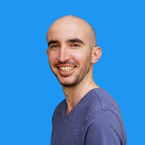 Etienne Fouasson fond bleu